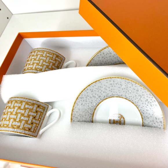 HERMES Porcelain Tea Cup & Saucer Set Mosaique Au 24 Gold 2 Cups 2 Saucers - Picture 6 of 6